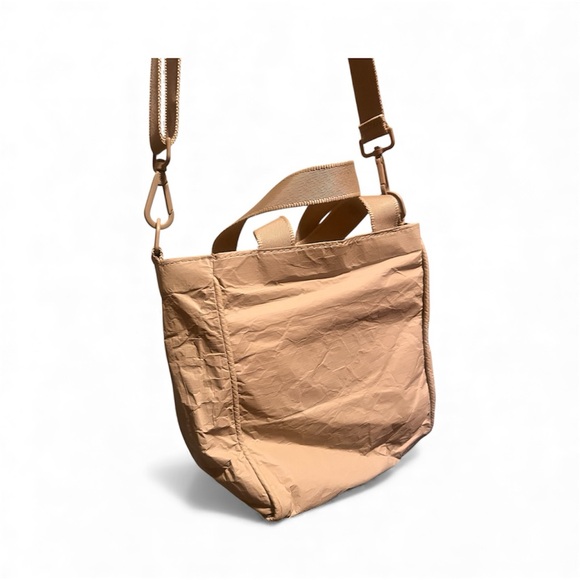 ALOHA Crossbody Beige Bag with Zipper Pocket - Picture 6 of 8